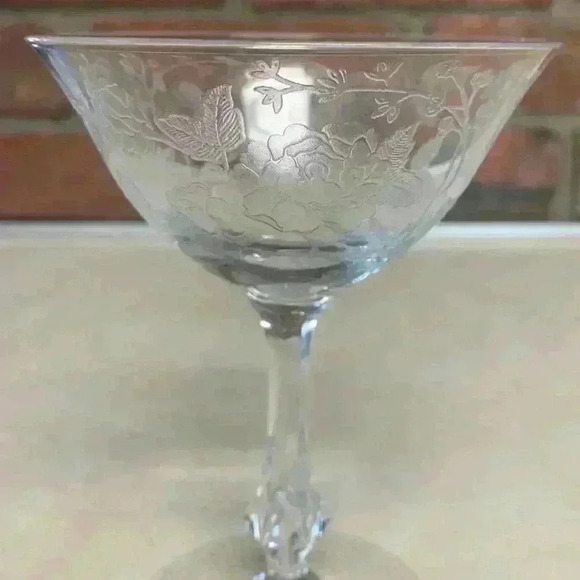 Duncan And Miller Crystal Champagne Coupe Etched “Charmaine Rose”…Vintage 1953 - Picture 3 of 9